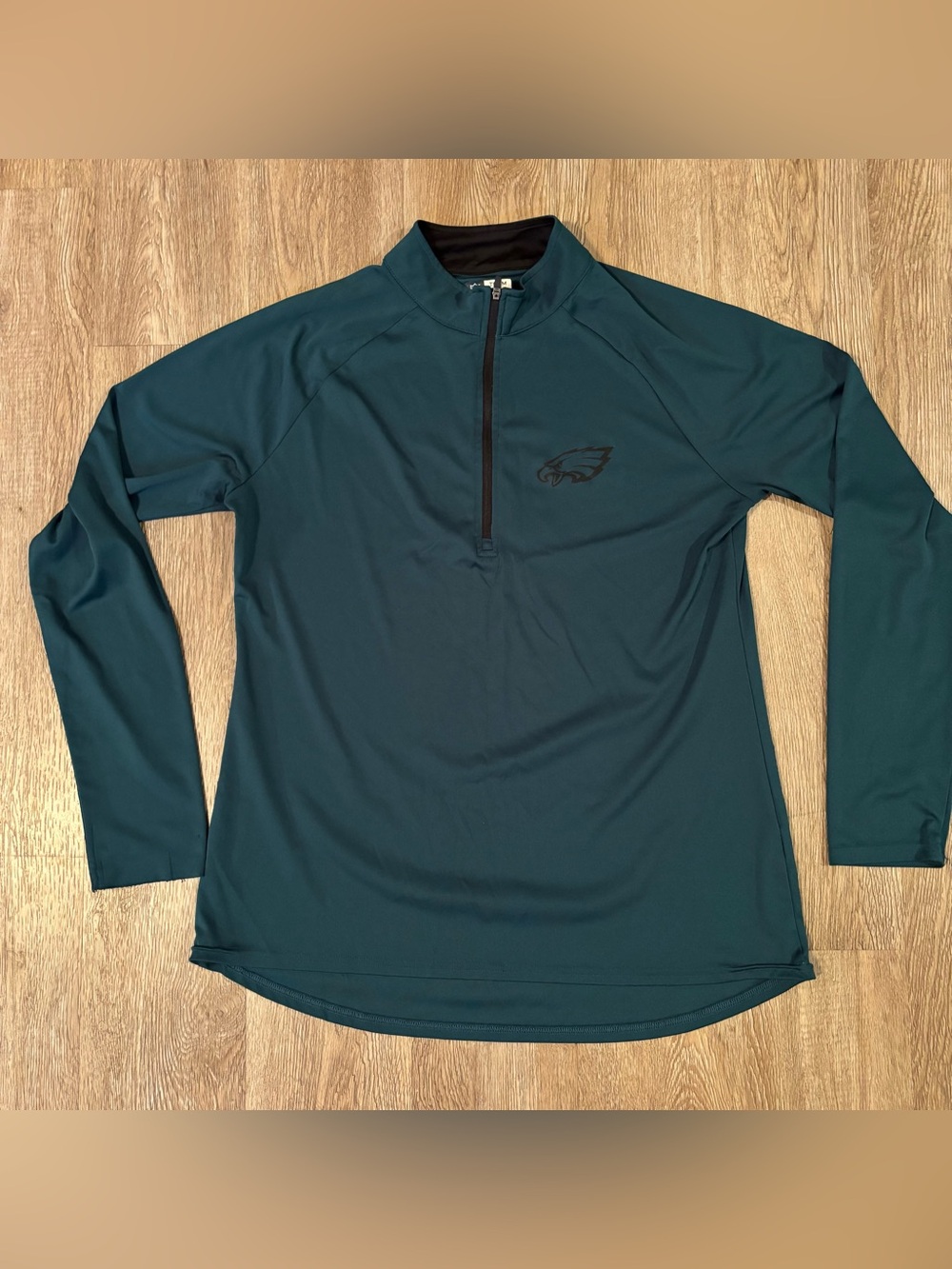 Women’s Philadelphia Eagles quarter-zip pullover
